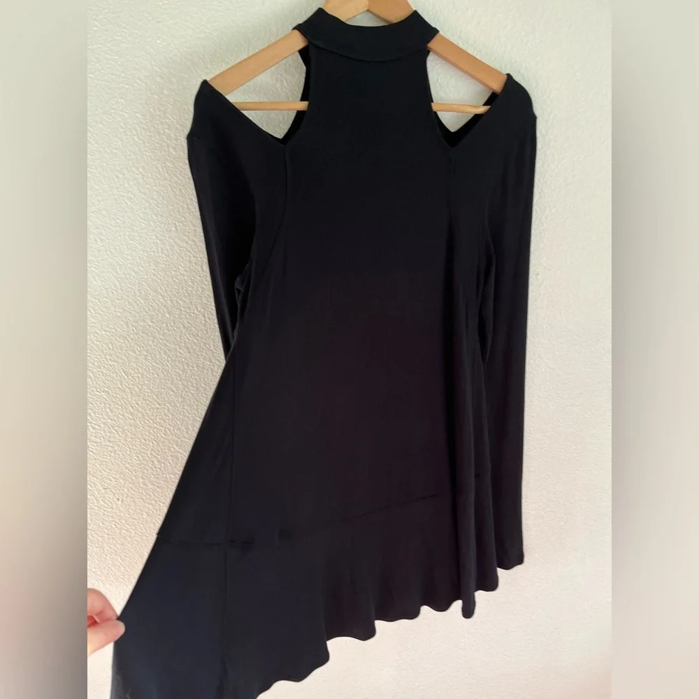 Free People Downtown Girl Black Cut Out Flowy Mock Turtleneck S - Picture 11 of 13